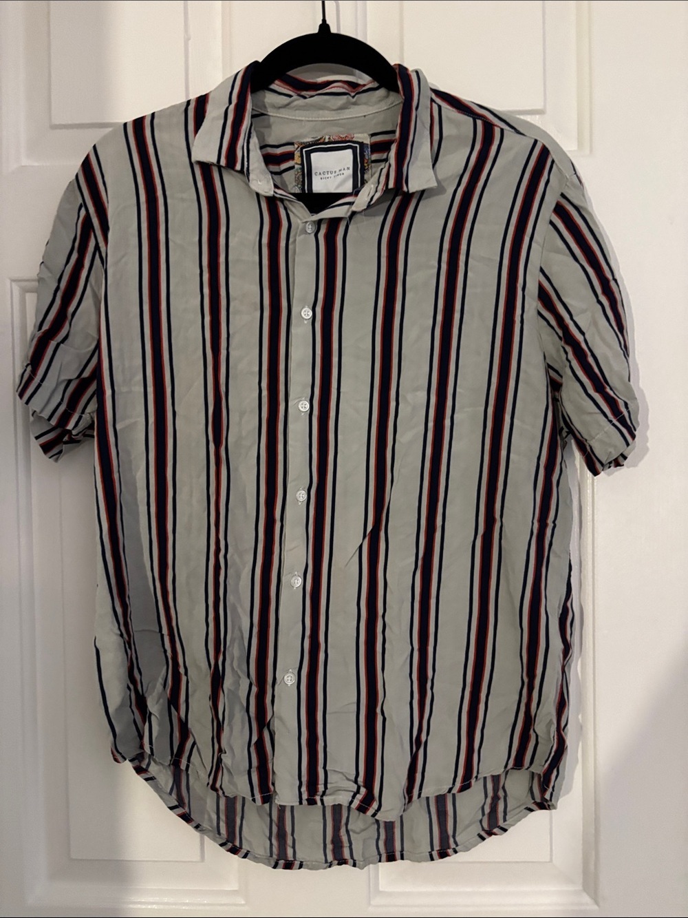 Cotton On Vertical Stripe Short-Sleeve Button-Down - Light Gray, Navy & Red